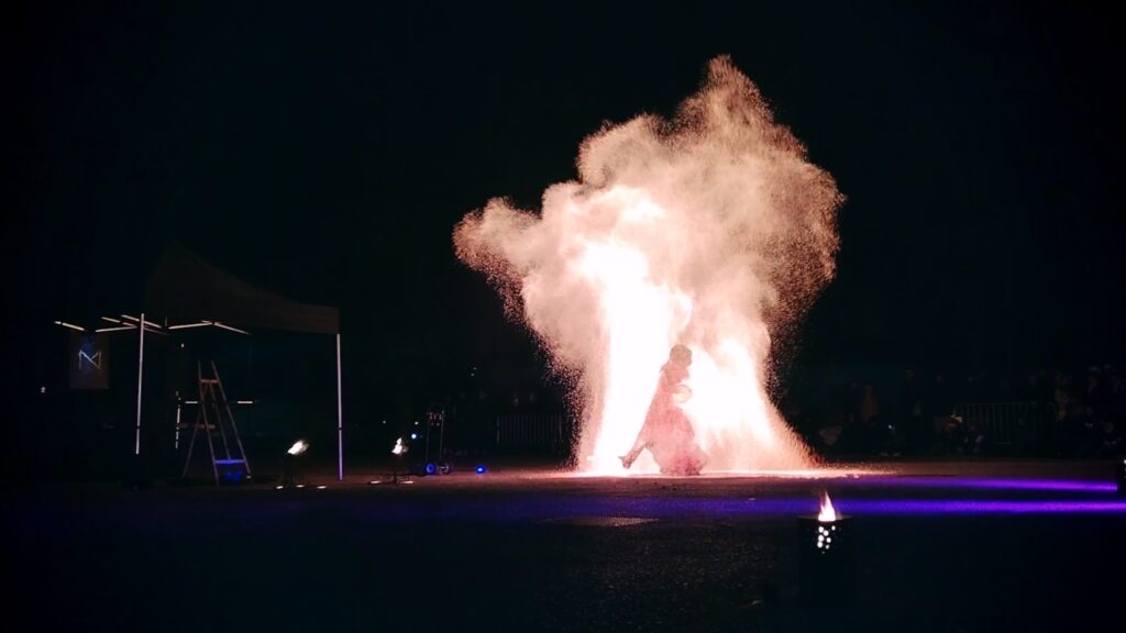 fire show gironde